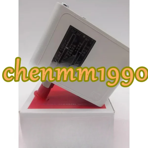 1 шт. Kp1/060-1103 ручной сброс Ler Tx Совершенно новый оригинальный Spot Plc
1 шт. Kp1/060-1103 ручной сброс Ler Tx Совершенно новый оригинальный Spot Plc