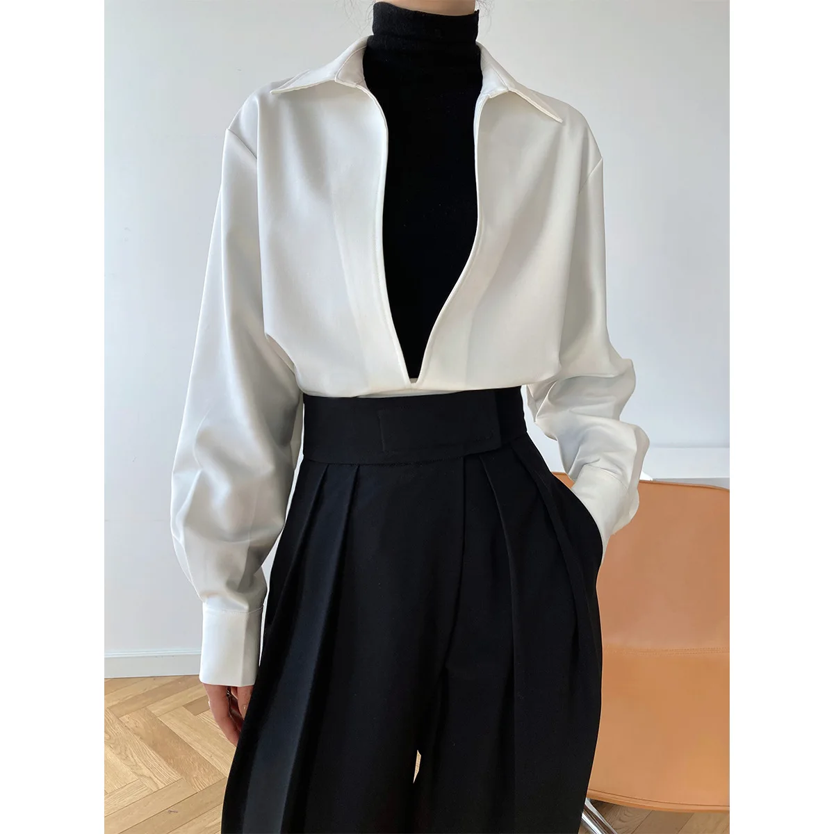 Loose Shirt For Women V Neck Long Sleeve Solid Minimalist Vintage Blouses Female Korean Fashion Clothing Style
Loose Shirt For Women V Neck Long Sleeve Solid Minimalist Vintage Blouses Female Korean Fashion Clothing Style