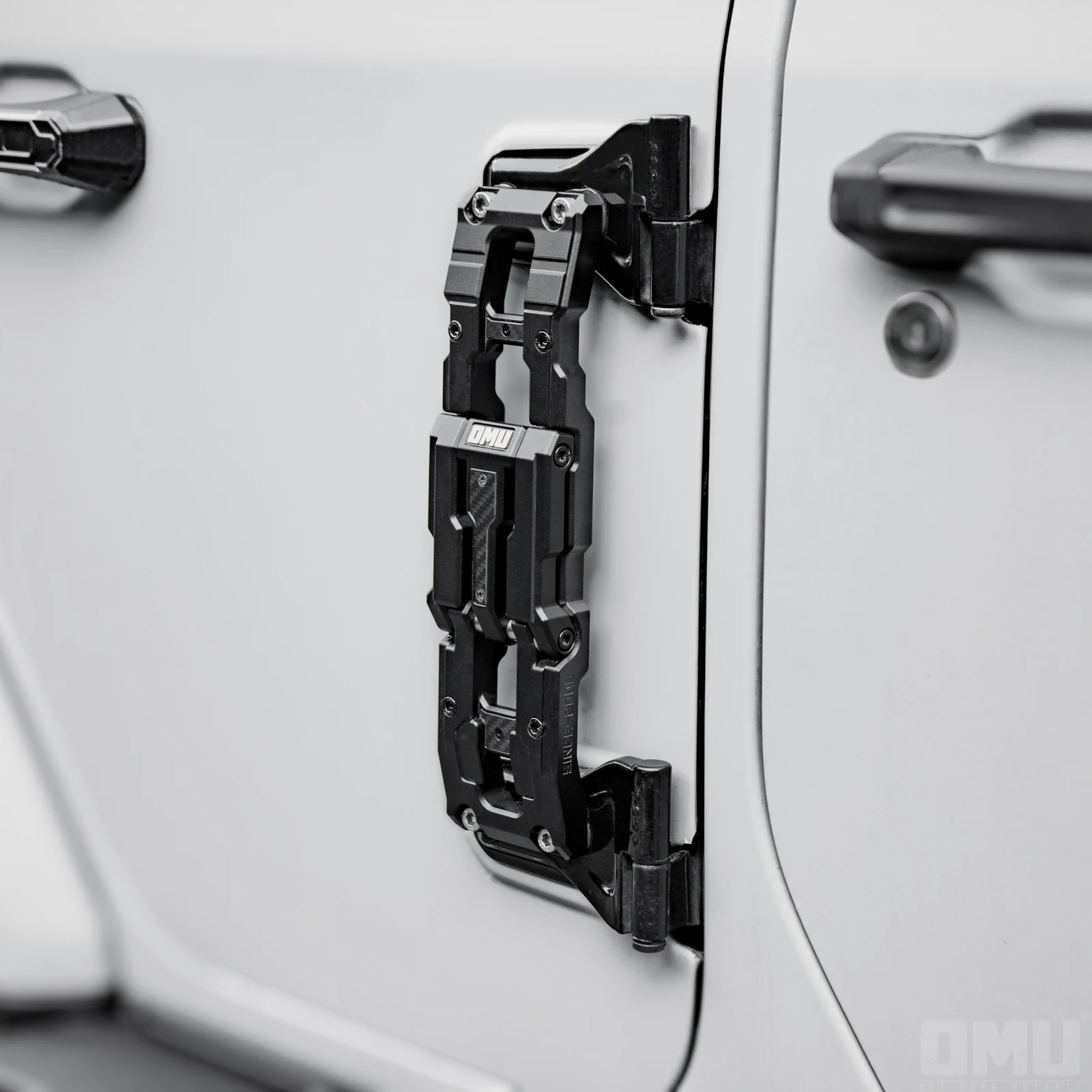 Боковая дверная педаль, складная подножка для Jeep Wrangler JK JL JT Gladiator LANTSUN OMU002
Боковая дверная педаль, складная подножка для Jeep Wrangler JK JL JT Gladiator LANTSUN OMU002
