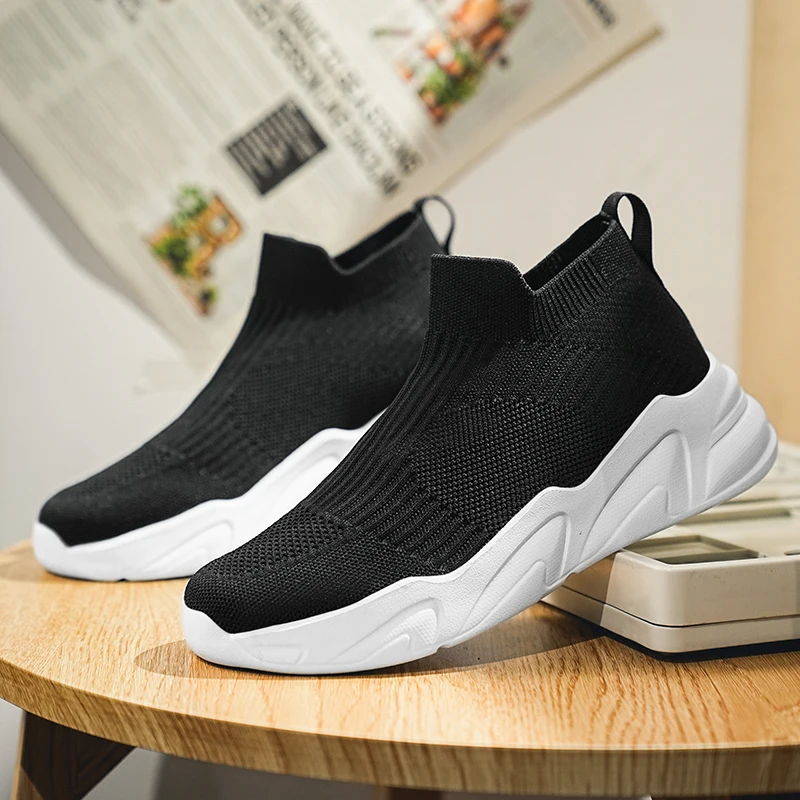 Couples Walking Shoes 2025 New Morning Running Casual Sports Breathable Ankle Protection Antibacterial Outdoor Sneakers for Men
Couples Walking Shoes 2025 New Morning Running Casual Sports Breathable Ankle Protection Antibacterial Outdoor Sneakers for Men