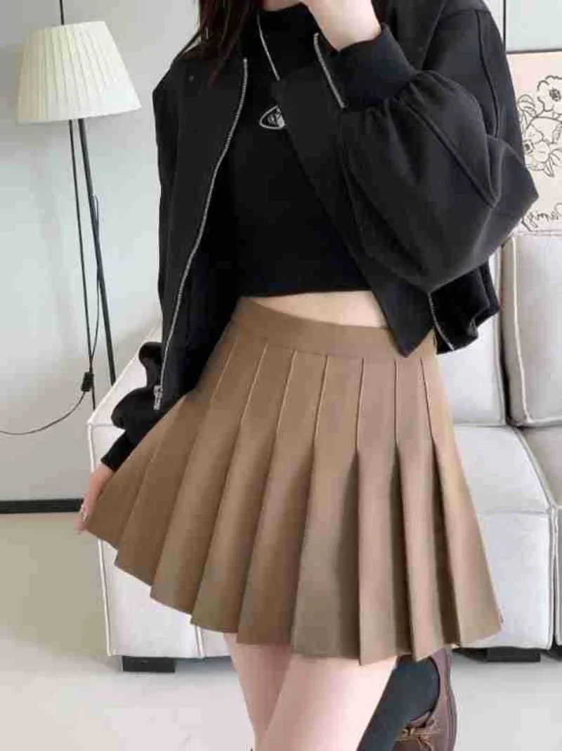 Elastic High Waist Pleated Skirt Woman Black Gray Short A-Line Skirts Women Y2k Korean Summer Solid Color Mini Skirt 스커트
Elastic High Waist Pleated Skirt Woman Black Gray Short A-Line Skirts Women Y2k Korean Summer Solid Color Mini Skirt 스커트