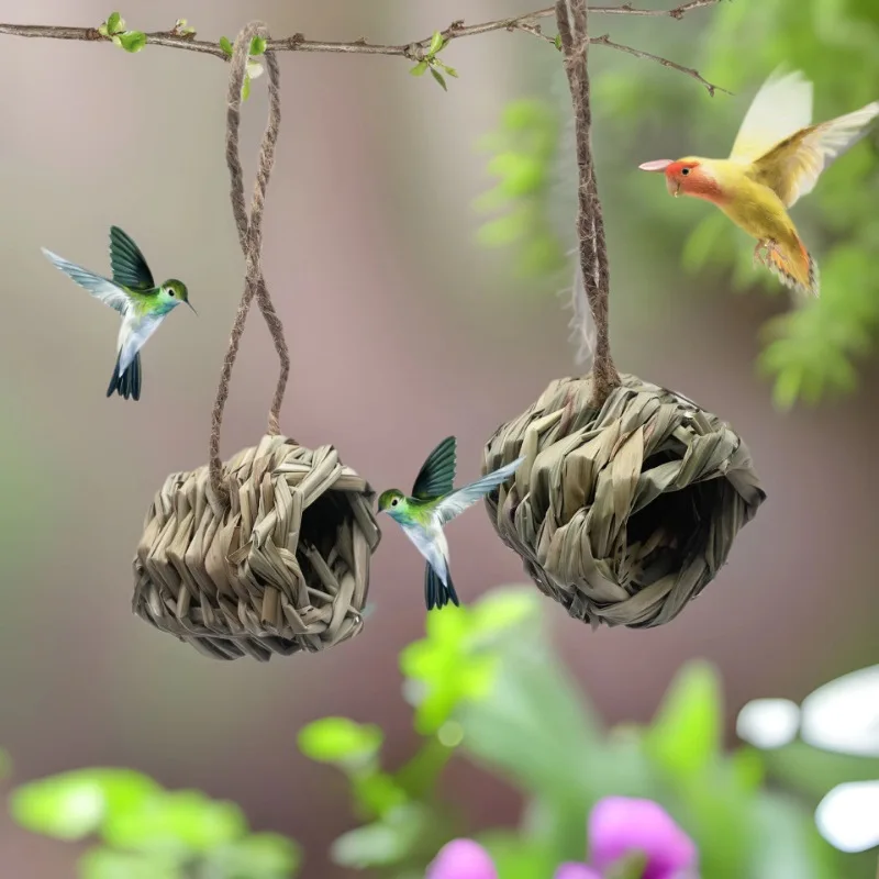 Handwoven Hanging Hummingbird Nest Ornament for Outdoor Garden Yard Decor
Handwoven Hanging Hummingbird Nest Ornament for Outdoor Garden Yard Decor