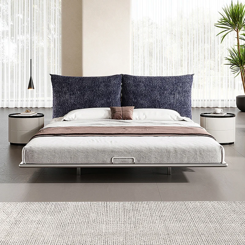 Italian Minimalist Fabric Bed Simple Suspended Steel Frame Bed Master Bedroom High-end Atmosphere 1.8m Double Wedding Bed
Italian Minimalist Fabric Bed Simple Suspended Steel Frame Bed Master Bedroom High-end Atmosphere 1.8m Double Wedding Bed