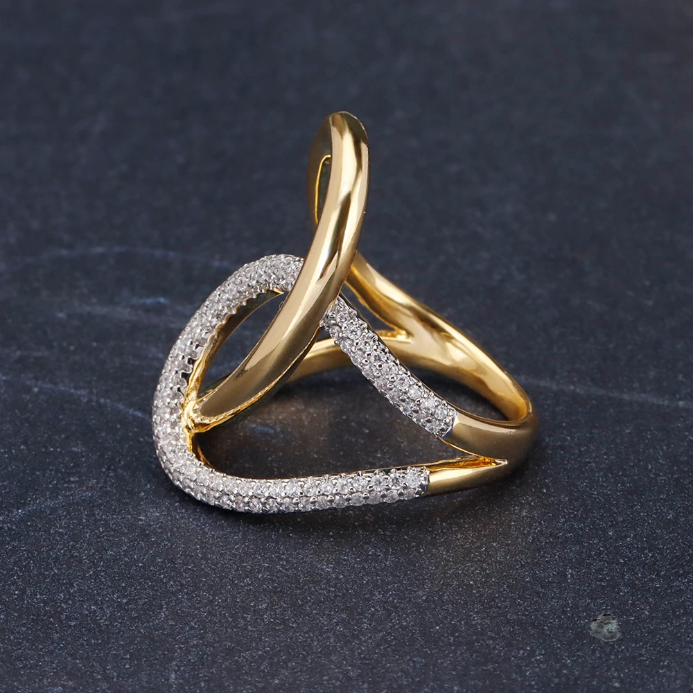 JEWEL Fashion Charm Double Line Cross Winding Rings High Quality CZ Finger Ring for Women Wedding Jewelry Birthday Party Gift
JEWEL Fashion Charm Double Line Cross Winding Rings High Quality CZ Finger Ring for Women Wedding Jewelry Birthday Party Gift
