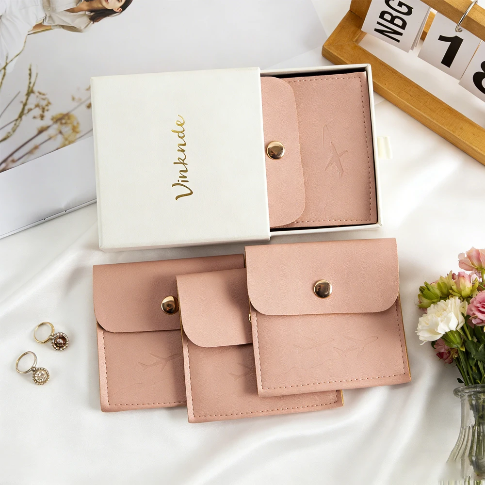 50/100Pcs Peach PU Leather Jewelry Gift Pouches with Snap Custom Logo Wedding Organizer Bags For Earrings Rings Beads Brooch
50/100Pcs Peach PU Leather Jewelry Gift Pouches with Snap Custom Logo Wedding Organizer Bags For Earrings Rings Beads Brooch