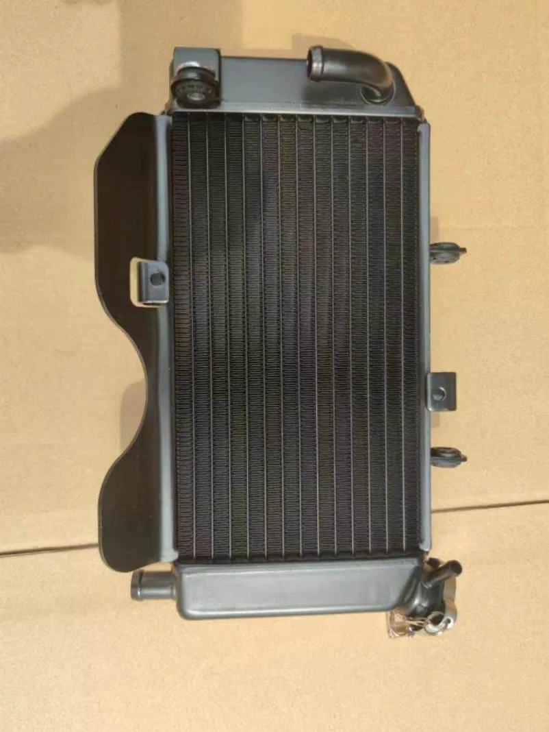 Motorcycle Accessories For CFMOTO 250NK 250SR CF250-6/6A Fan Water Tank Radiator Assembly
Motorcycle Accessories For CFMOTO 250NK 250SR CF250-6/6A Fan Water Tank Radiator Assembly