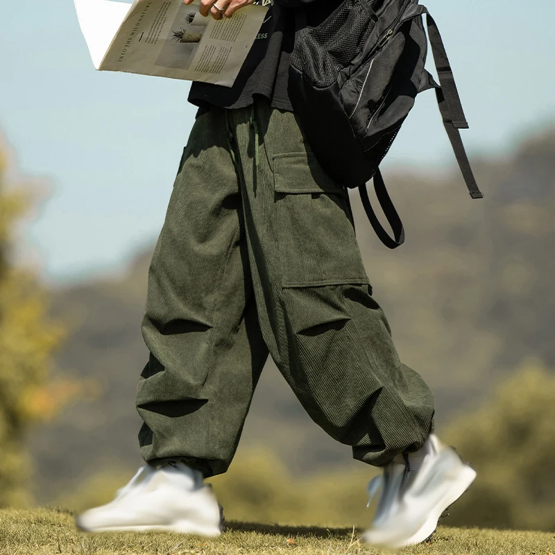 Japanese Retro Casual Loose Harajuku Corduroy Pants Wide Leg Straight Trousers Men Autumn Winter Streetwear Hip Hop Cargo Pants
Japanese Retro Casual Loose Harajuku Corduroy Pants Wide Leg Straight Trousers Men Autumn Winter Streetwear Hip Hop Cargo Pants
