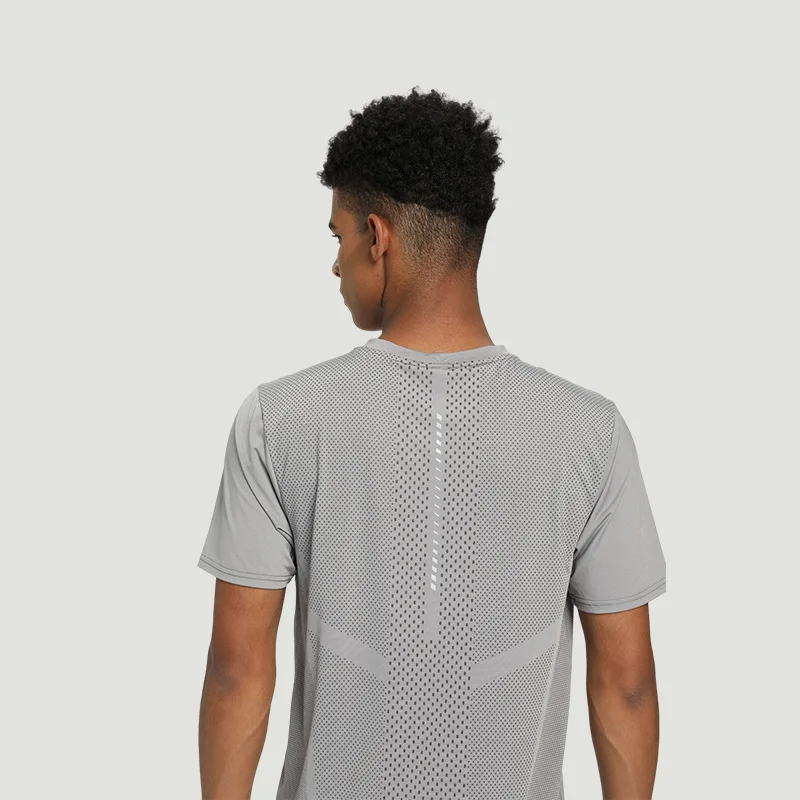Men’s Summer Quick Dry Sports T-Shirt – Ice Silk Breathable Short Sleeve Gym Running Training Top, Solid Color Crew Neck
Men’s Summer Quick Dry Sports T-Shirt – Ice Silk Breathable Short Sleeve Gym Running Training Top, Solid Color Crew Neck
