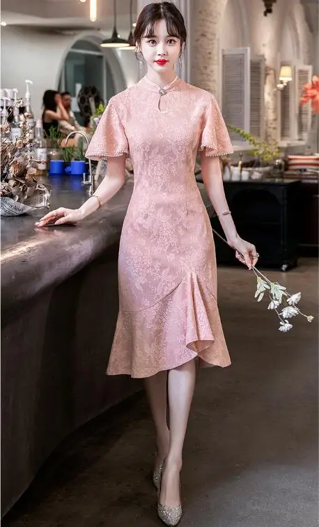 Chinese Cheongsam Women Summer Dress Improved Ruffles Fish tail Jacquard Fashion Chipao
Chinese Cheongsam Women Summer Dress Improved Ruffles Fish tail Jacquard Fashion Chipao