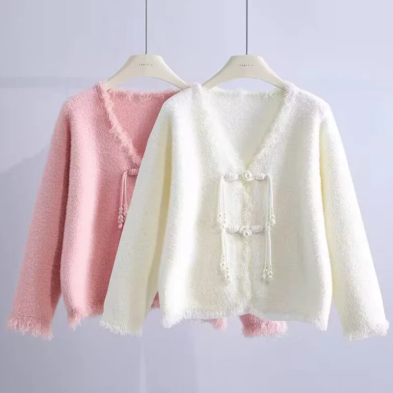 Women's Imitation Mink Cashmere Knitted Cardigan Sweater Coat Autumn Soft European Style Lady's Cardigan with Guofeng Plate Buck
Women's Imitation Mink Cashmere Knitted Cardigan Sweater Coat Autumn Soft European Style Lady's Cardigan with Guofeng Plate Buck