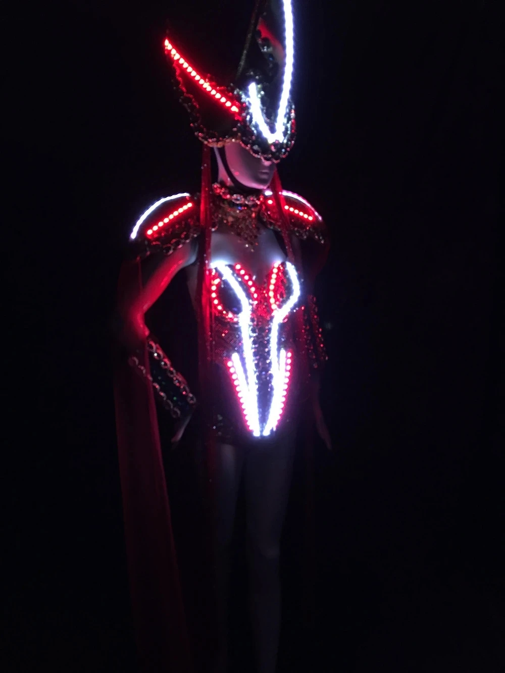 Christmas Women Nightclub Bar Gogo Light Cloth sexy singer Led costume Party Event dance performance Festival Outfit
Christmas Women Nightclub Bar Gogo Light Cloth sexy singer Led costume Party Event dance performance Festival Outfit