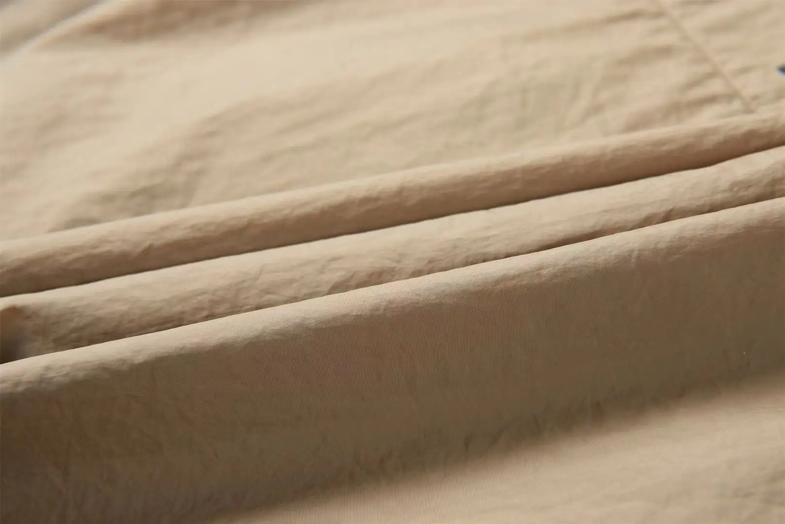 Cool Lightweight Skin-Friendly Hooded Jaet Men's Summer Thin Air Conditioning Clothing Long Sve Stand Fit Basic Sle
Cool Lightweight Skin-Friendly Hooded Jaet Men's Summer Thin Air Conditioning Clothing Long Sve Stand Fit Basic Sle