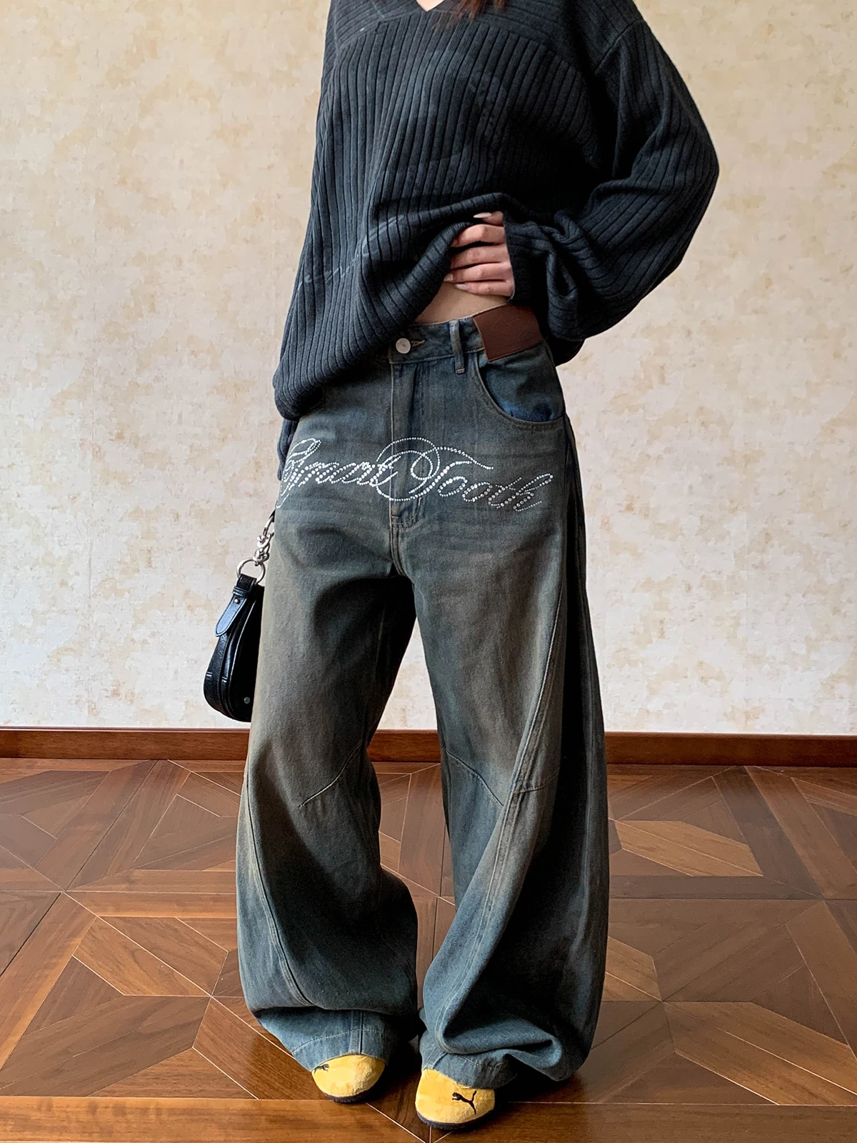 Винтажные джинсы Aket American Sle Waed со стразами и изогнутыми ножками, женские джинсы свободного кроя, изысканная повседневная хлопковая молния
Винтажные джинсы Aket American Sle Waed со стразами и изогнутыми ножками, женские джинсы свободного кроя, изысканная повседневная хлопковая молния