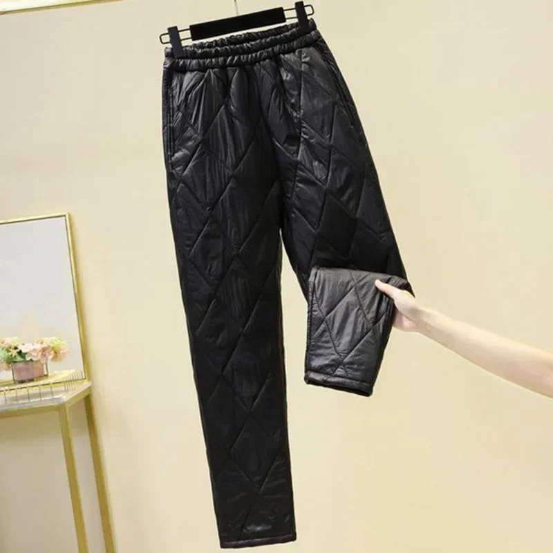 2023 Women Vintage Cotton Trousers Diamond Plaid Elegant Fashion Loose Warm Pants Winter Female Casual Thicken Haren Trousers
2023 Women Vintage Cotton Trousers Diamond Plaid Elegant Fashion Loose Warm Pants Winter Female Casual Thicken Haren Trousers