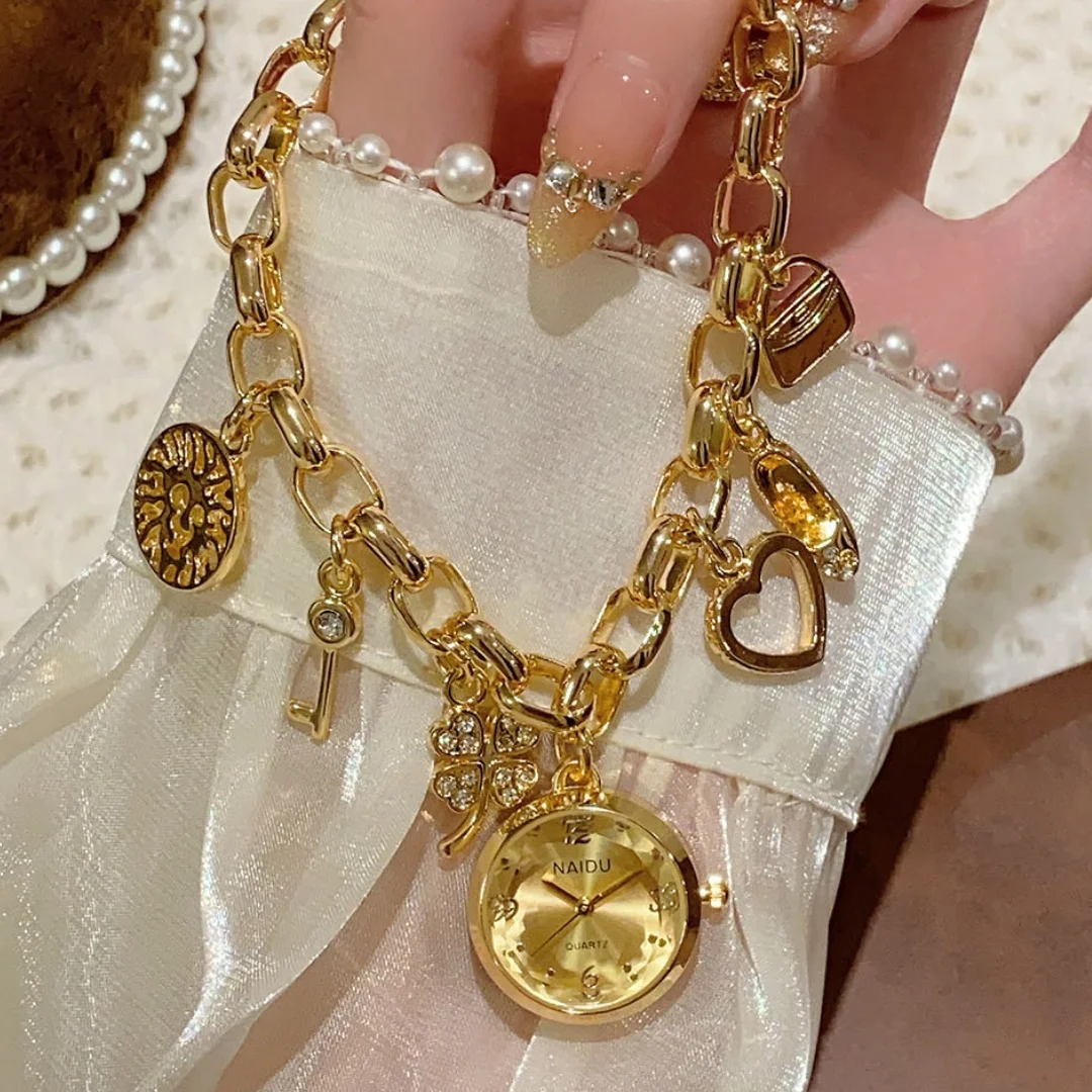 Модные женские часы-браслет с подвеской Love, изысканные круглые кварцевые женские часы, золотые со стильными наручными часами, подарки Reloj Montre
Модные женские часы-браслет с подвеской Love, изысканные круглые кварцевые женские часы, золотые со стильными наручными часами, подарки Reloj Montre