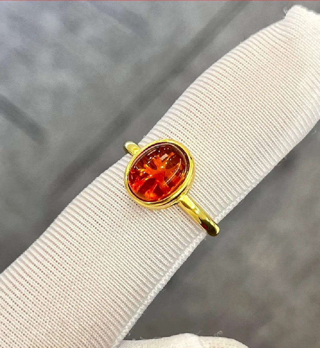 Certificated 925 Pure Silver Natural Blood Amber Ring Oval Red Gemstone Adjustable Rings Daily Rare Fine Jewelry Gifts for Her
Certificated 925 Pure Silver Natural Blood Amber Ring Oval Red Gemstone Adjustable Rings Daily Rare Fine Jewelry Gifts for Her