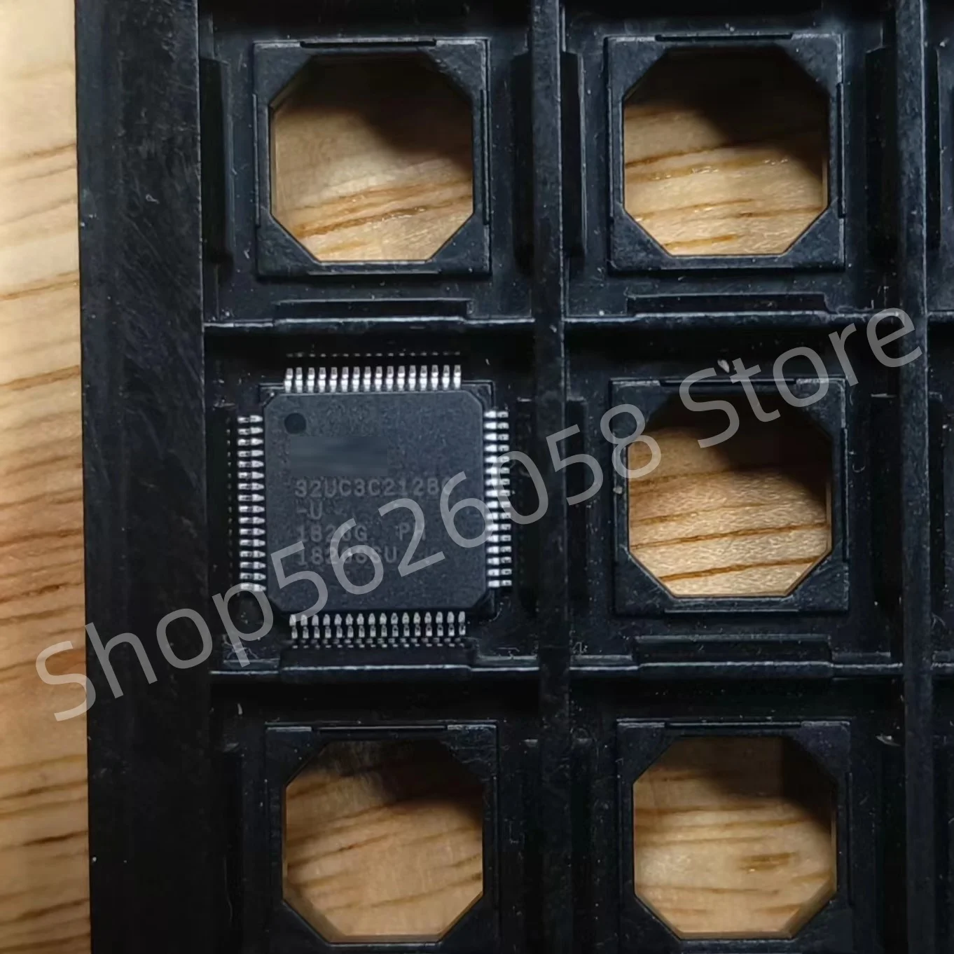 2pcs/lot AT32UC3C2128C-A2U 32UC3C2128C-U QFP Original 32-bit MCU In Stock, Free Shipping
2pcs/lot AT32UC3C2128C-A2U 32UC3C2128C-U QFP Original 32-bit MCU In Stock, Free Shipping