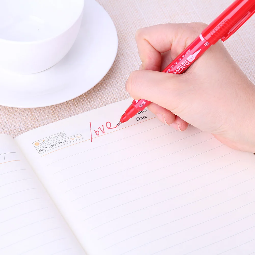 Double Headed Permanent Marker Pen Waterproof Oil Marker Pen 0.7mm & 1.5mm Oily Graffiti Pen for Drawing Outlining Labeling
Double Headed Permanent Marker Pen Waterproof Oil Marker Pen 0.7mm & 1.5mm Oily Graffiti Pen for Drawing Outlining Labeling