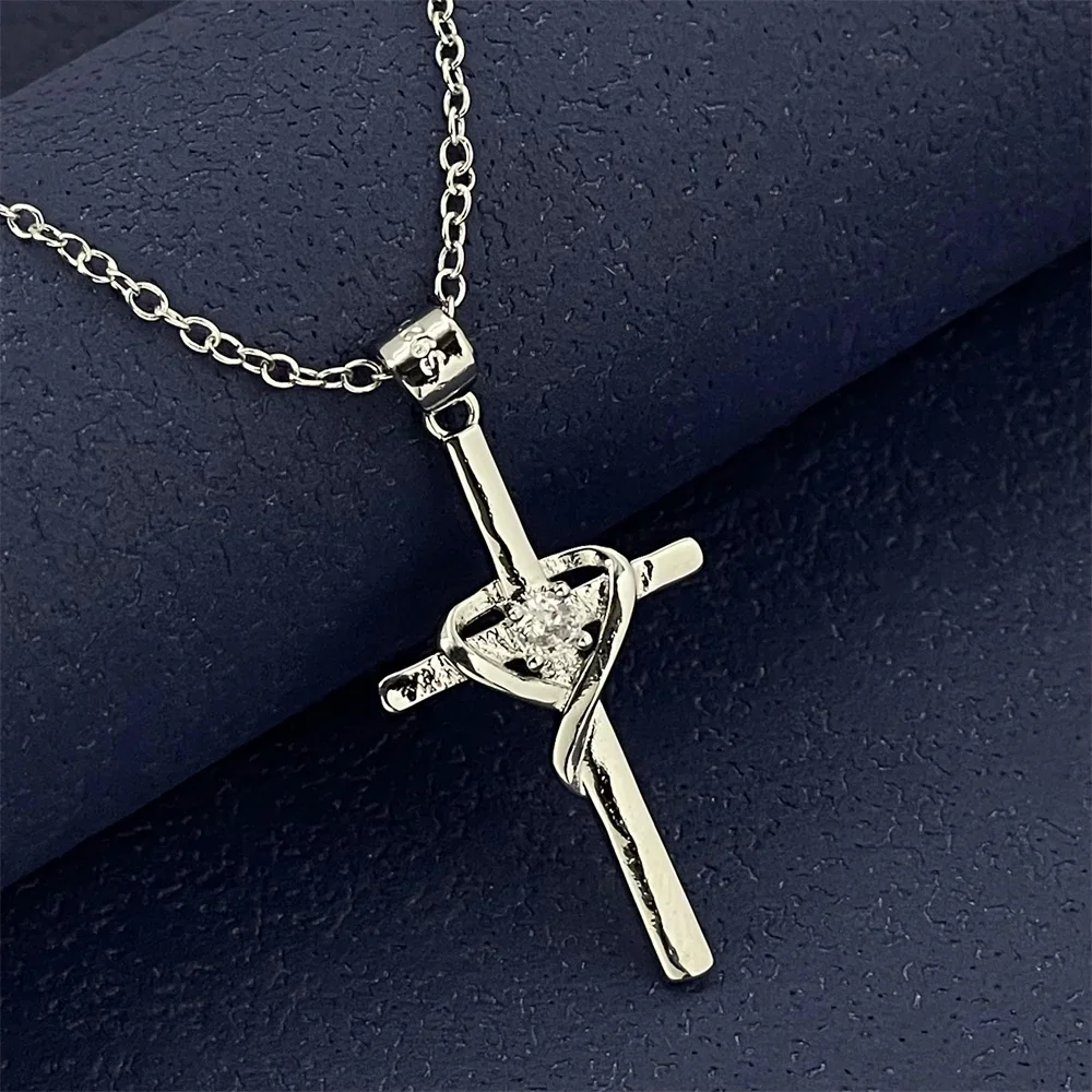 925 Silver Snake Chain Hollow Cross Pendant, Suitable For Daily Wear By Men And Women
925 Silver Snake Chain Hollow Cross Pendant, Suitable For Daily Wear By Men And Women