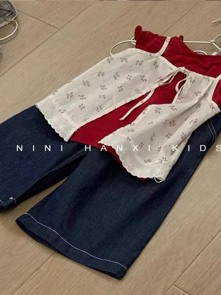 Girls' Short Sleeved Sweet Floral Lace T-shirt Set Summer New Style Denim Wide Leg Pants Girl Clothes Sets For Children
Girls' Short Sleeved Sweet Floral Lace T-shirt Set Summer New Style Denim Wide Leg Pants Girl Clothes Sets For Children