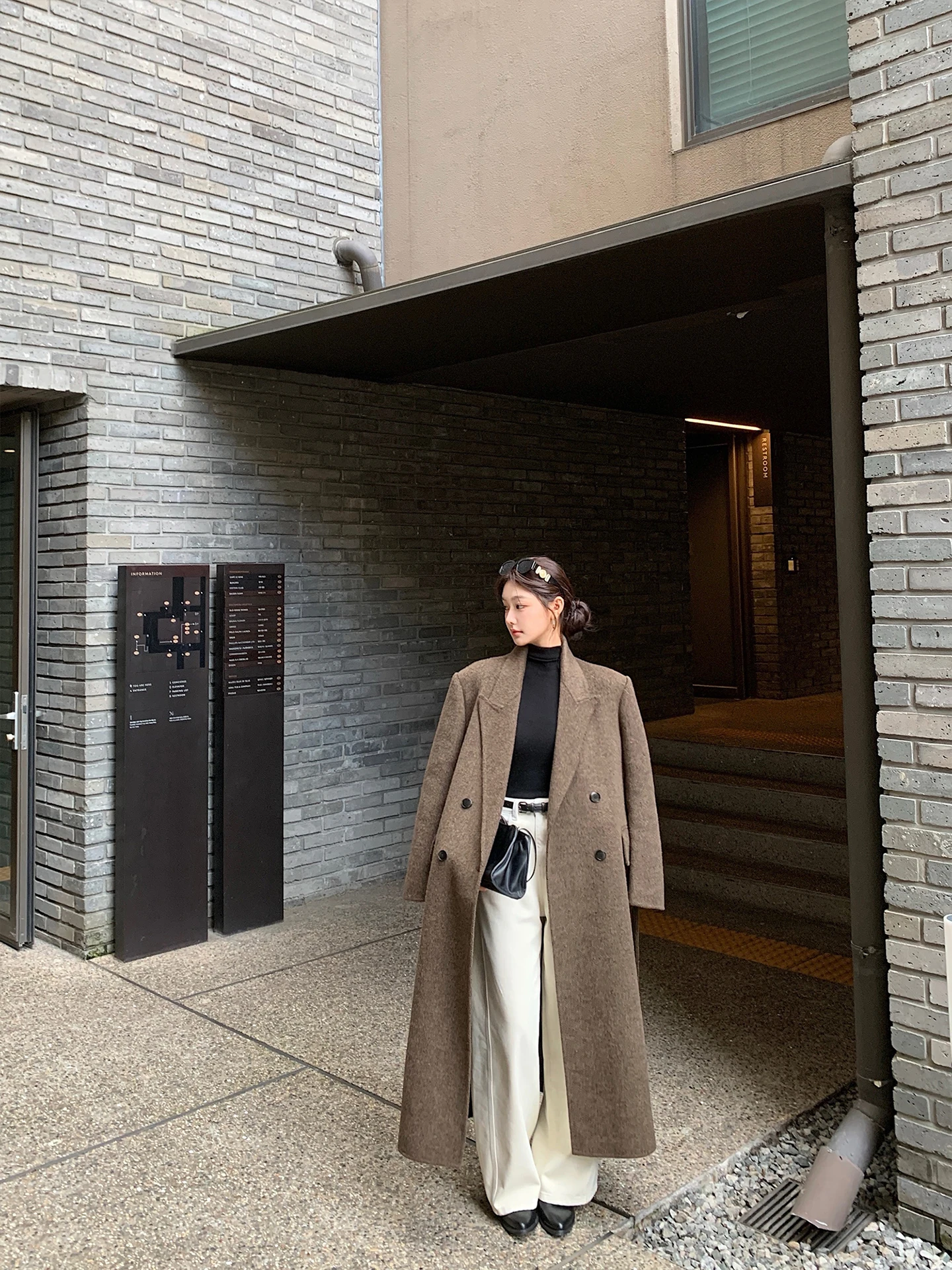 Korean Drama Main Character Sle Woolen Coat with Belt Mixed Color Zigzag Pattern Self-Preservation Faionable Women's Oute...
Korean Drama Main Character Sle Woolen Coat with Belt Mixed Color Zigzag Pattern Self-Preservation Faionable Women's Oute...