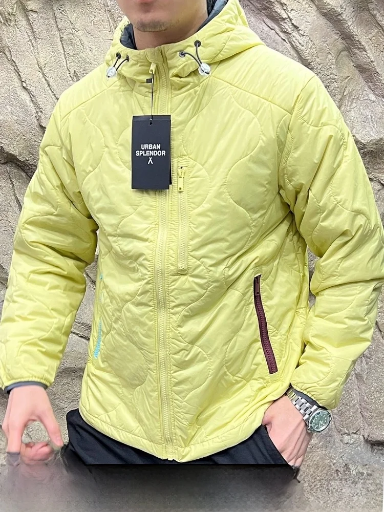 Хлопковая куртка для пар на открытом воздухе с капюшоном на молнии, теплая хлопковая вставка-стойка, подходит для молодежи, зимнее длинное пальто для отдыха
Хлопковая куртка для пар на открытом воздухе с капюшоном на молнии, теплая хлопковая вставка-стойка, подходит для молодежи, зимнее длинное пальто для отдыха