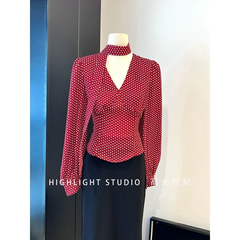 Модные осенние рубашки с длинными рукавами в горошек 2025, высококачественные женские топы, высококачественные облегающие и универсальные пуловеры
Модные осенние рубашки с длинными рукавами в горошек 2025, высококачественные женские топы, высококачественные облегающие и универсальные пуловеры