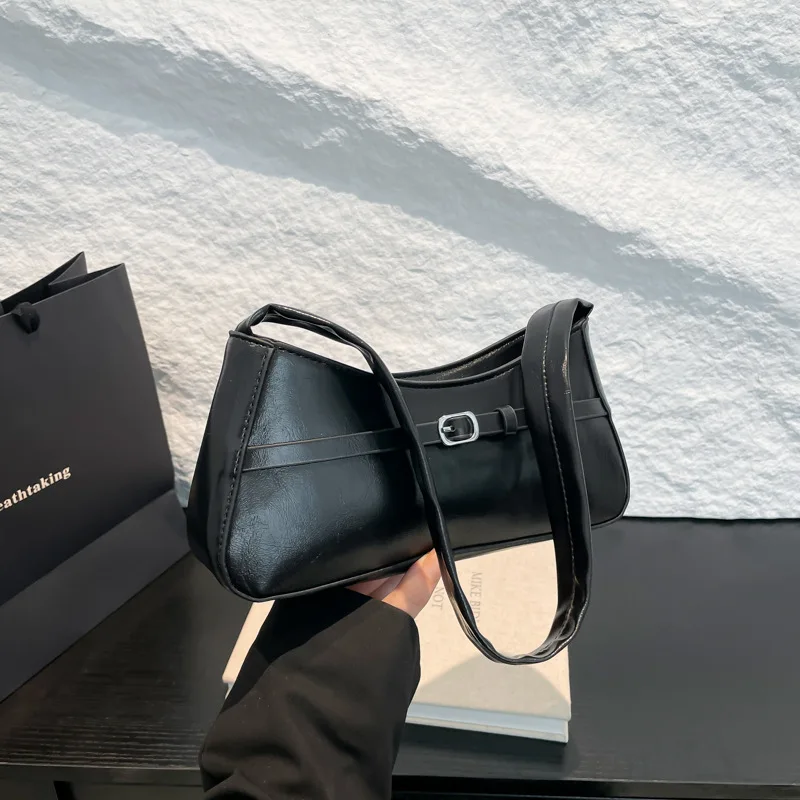 High-Quality Soft Leather Bag, Simple Women's Street Fashion Shoulder Crossbody Bag
High-Quality Soft Leather Bag, Simple Women's Street Fashion Shoulder Crossbody Bag