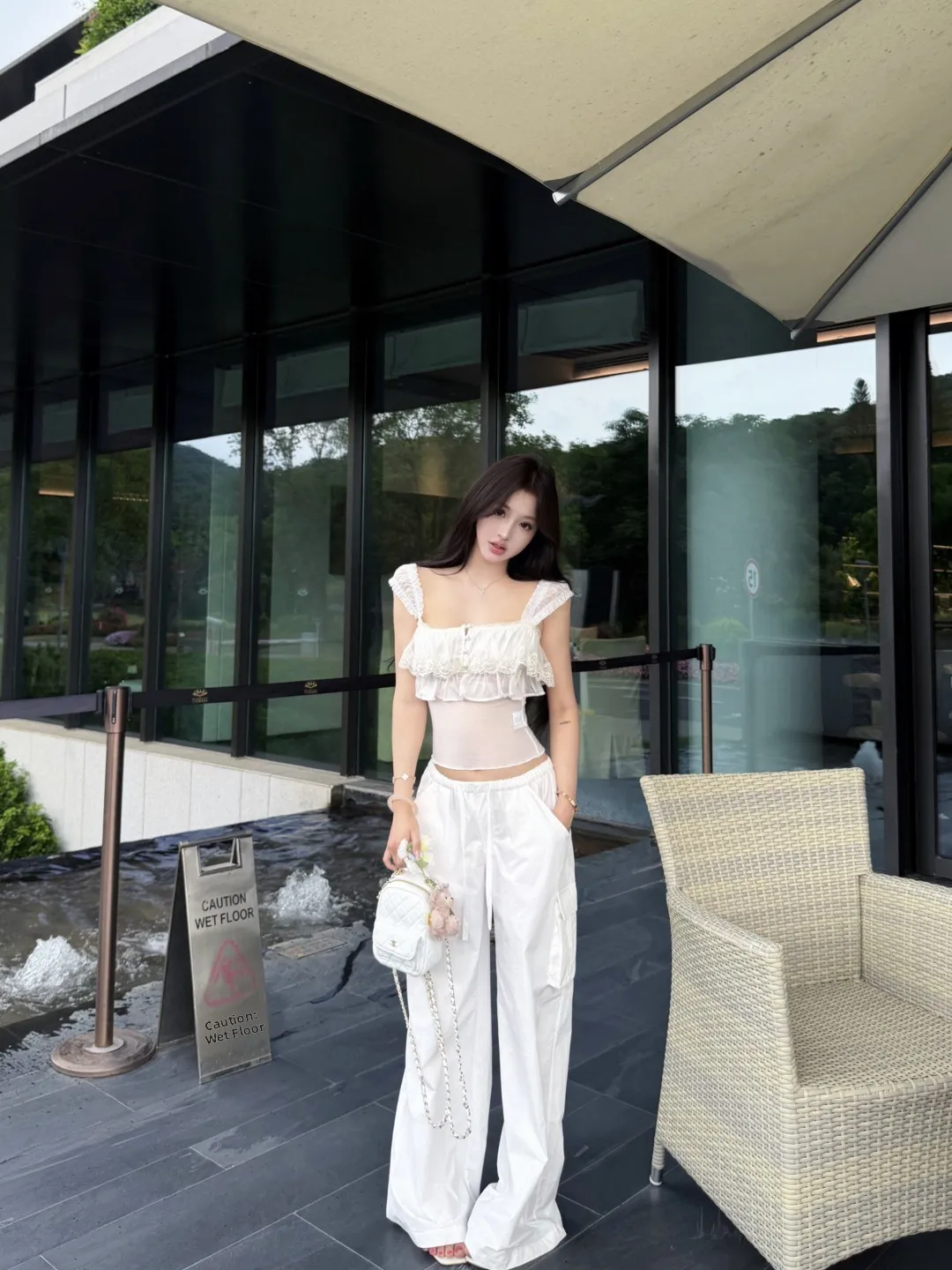 Lace Splice Bell Sleeve Crop Top Women Summer Sexy Set High Waist Wide Leg Pants Two Piece Set Strap Vest Top High Waist Pants
Lace Splice Bell Sleeve Crop Top Women Summer Sexy Set High Waist Wide Leg Pants Two Piece Set Strap Vest Top High Waist Pants