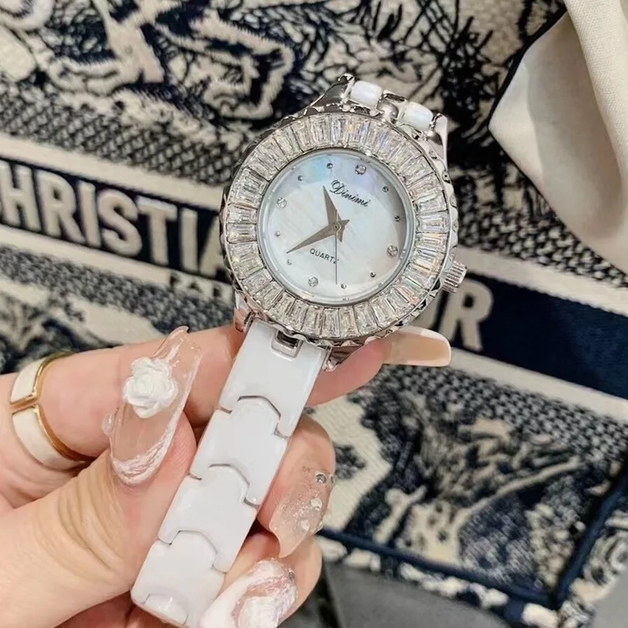 Timini white all-ceramic strap watch women's fritillary face diamond-set fashion light luxury niche luxury rhinestone women's wa
Timini white all-ceramic strap watch women's fritillary face diamond-set fashion light luxury niche luxury rhinestone women's wa