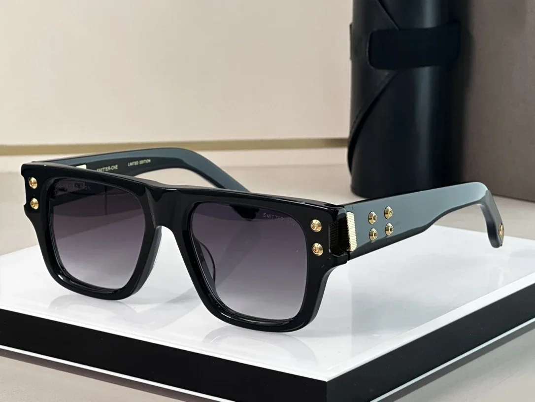 ADITA EMITTER ONE DTS418 Top High Quality Sunglasses for Men Titanium Style Fashion Design Sunglasses for Womens with box
ADITA EMITTER ONE DTS418 Top High Quality Sunglasses for Men Titanium Style Fashion Design Sunglasses for Womens with box