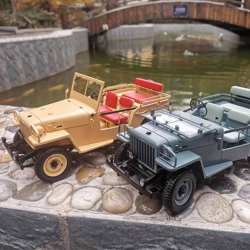 1951 Toyota Land Cruiser Bj Land Cruiser Bj Convertible Willys Simulation Alloy Car Model Kyosho 1:18 Die-Cast Metal Scale Model with Fully Openable Doors Collectible Adult Toy for Boys
1951 Toyota Land Cruiser Bj Land Cruiser Bj Convertible Willys Simulation Alloy Car Model Kyosho 1:18 Die-Cast Metal Scale Model with Fully Openable Doors Collectible Adult Toy for Boys