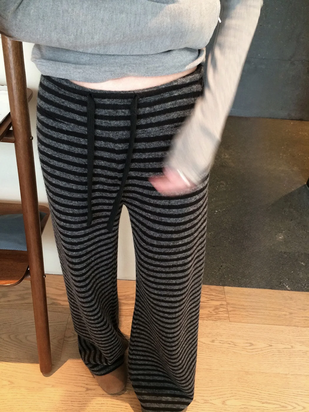 Брюки Ibell с высокой талией, вязаные, широкие, прямые, утягивающие, в полоску, из шерсти, зимние, повседневные
Брюки Ibell с высокой талией, вязаные, широкие, прямые, утягивающие, в полоску, из шерсти, зимние, повседневные