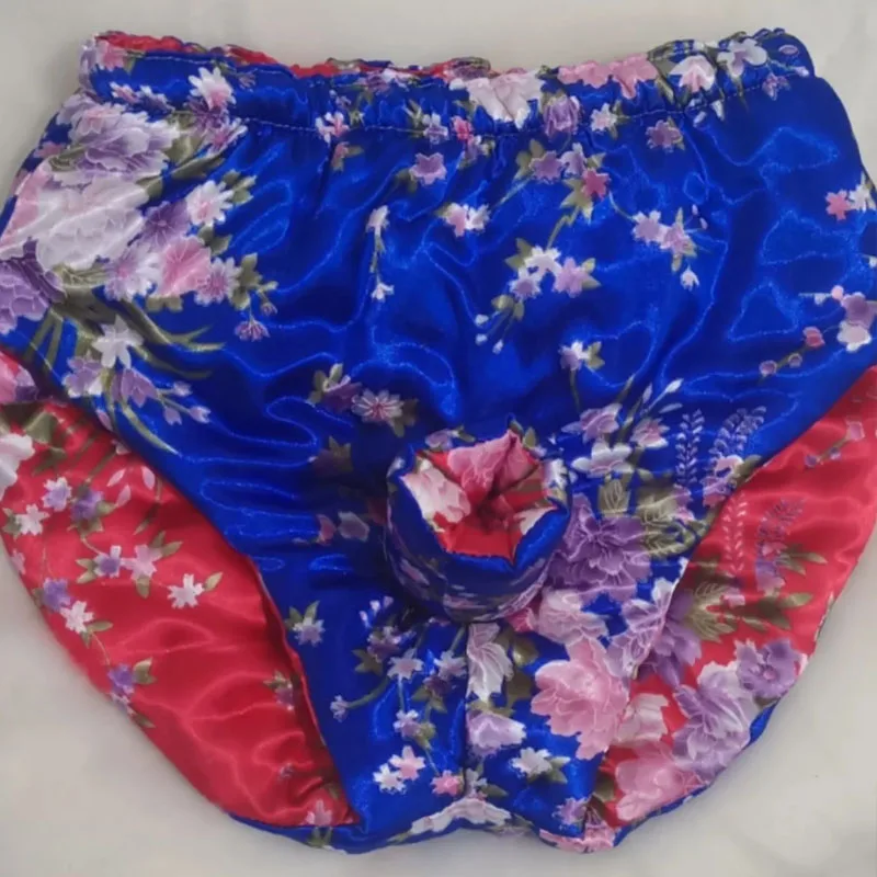 Glossy Soft Sexy Men's Floral Silky Touch Briefs With Filled Long Staple Cotton Sheath Pants Club Costumes BF Private Party
Glossy Soft Sexy Men's Floral Silky Touch Briefs With Filled Long Staple Cotton Sheath Pants Club Costumes BF Private Party