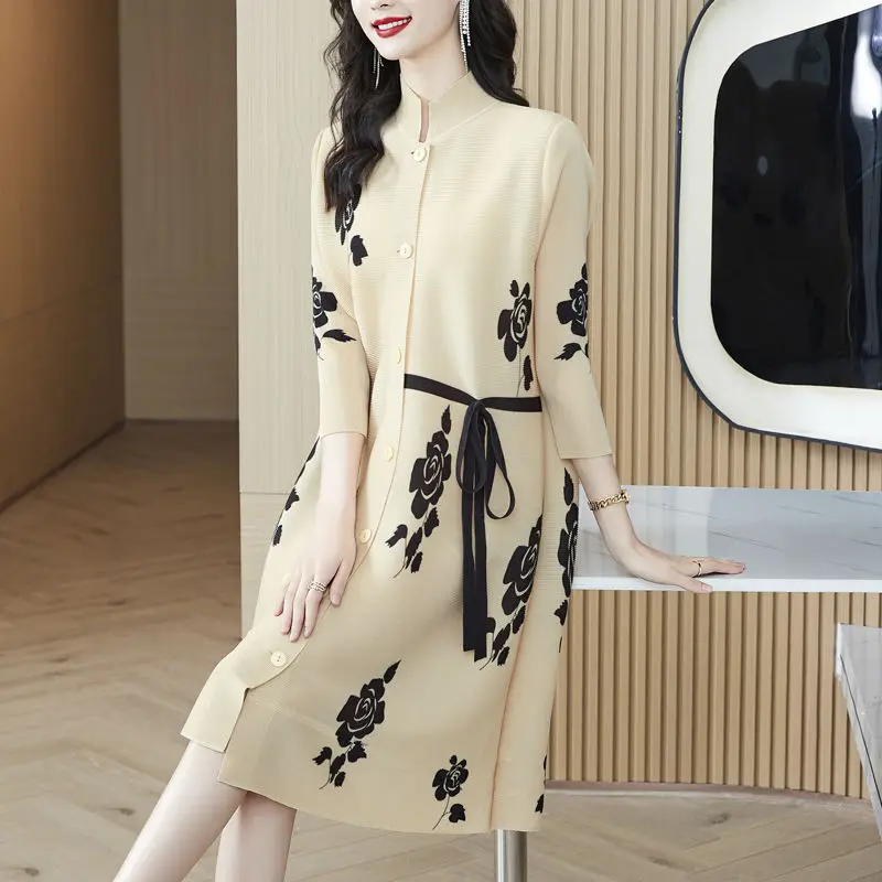 High end dress autumn 2024 new women's fashion oversized women's cardigan windbreaker summer dress women
High end dress autumn 2024 new women's fashion oversized women's cardigan windbreaker summer dress women