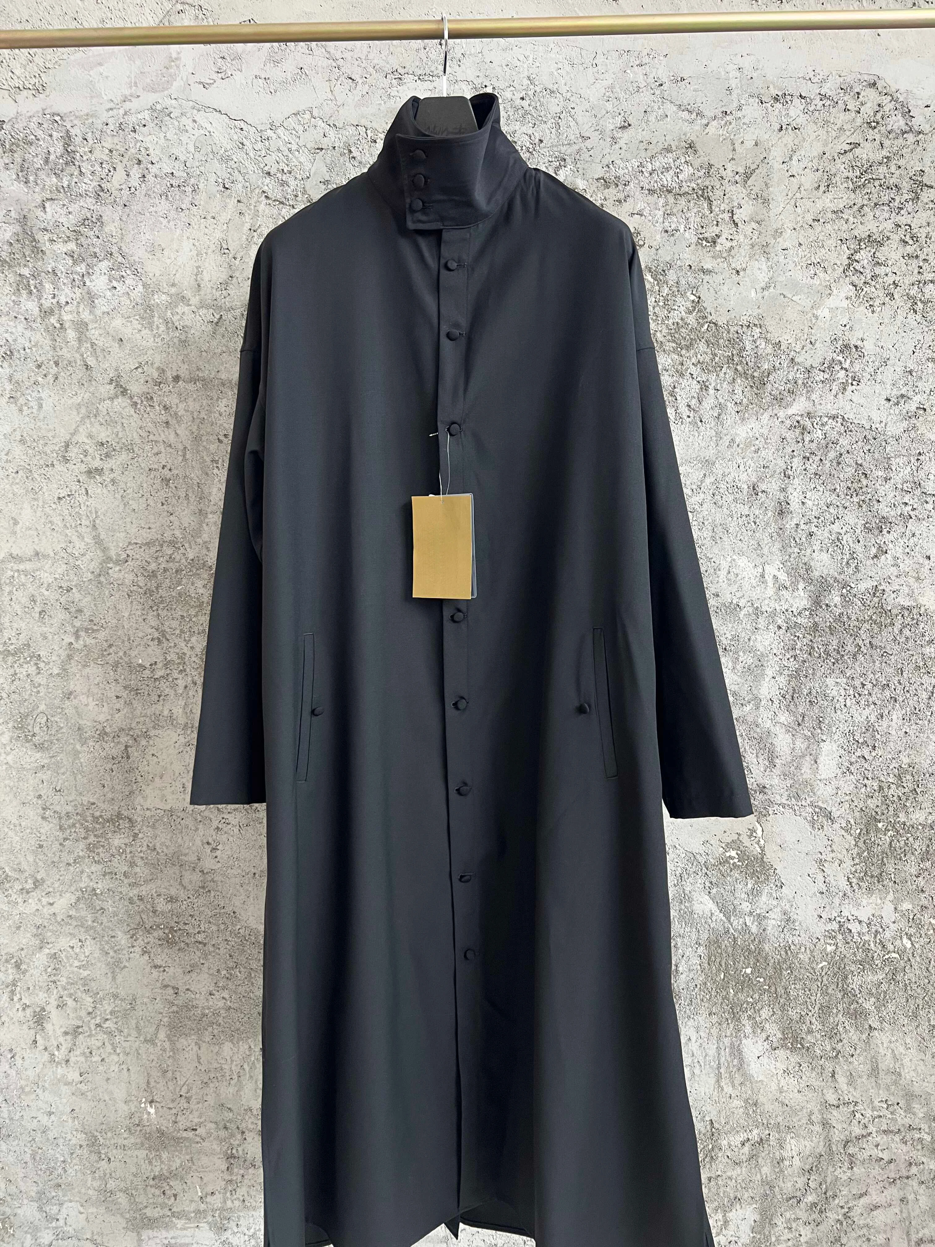 TOP-YAMAMOTO black wool velvet collar button niche oversized coat, high-end woolen overcoat
TOP-YAMAMOTO black wool velvet collar button niche oversized coat, high-end woolen overcoat