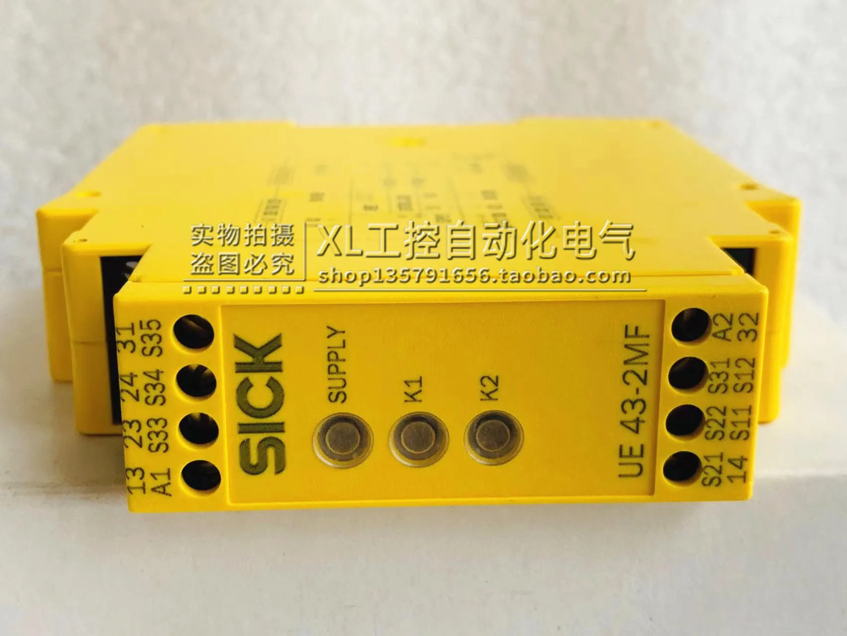 UE43-2MF2D2 Оригинальное немецкое реле безопасности для больных номер заказа 6024893 точек
UE43-2MF2D2 Оригинальное немецкое реле безопасности для больных номер заказа 6024893 точек