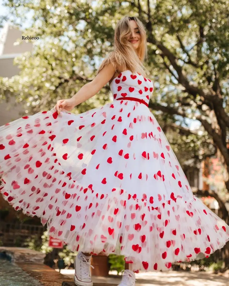 French Dress Female High-End Light Wedding Dress Sexy Tube Top Long Dress Lady Wedding Dress Bride 2022 New Summer Sundress
French Dress Female High-End Light Wedding Dress Sexy Tube Top Long Dress Lady Wedding Dress Bride 2022 New Summer Sundress