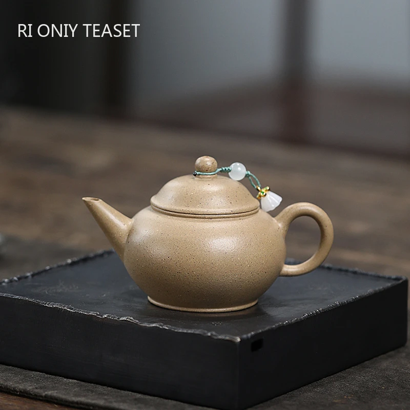 140ml Chinese Yixing Purple Clay Teapots Teaware Famous Handmade Zisha Tea Pot Beauty Tea Infuser Kettle Tea Set Customized
140ml Chinese Yixing Purple Clay Teapots Teaware Famous Handmade Zisha Tea Pot Beauty Tea Infuser Kettle Tea Set Customized