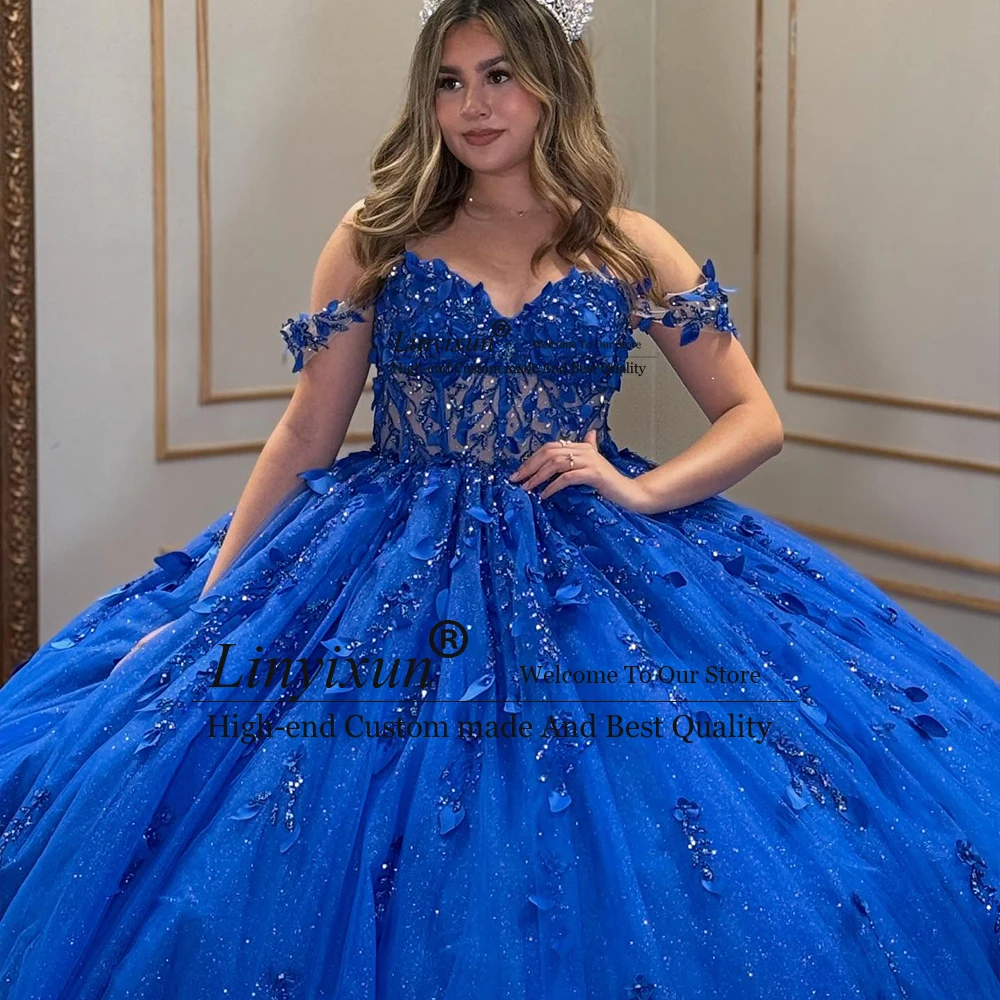 Magnificent Crystal Quinceanera Dresses 2025 Leaf Ornaments Ball Gowns Birthday Party Customized Sleeveless abiti da cerimonia
Magnificent Crystal Quinceanera Dresses 2025 Leaf Ornaments Ball Gowns Birthday Party Customized Sleeveless abiti da cerimonia