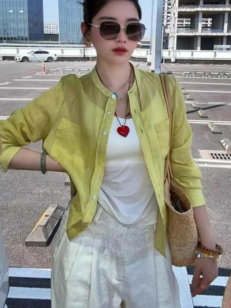 Корейская тонкая повседневная солнцезащитная куртка с длинными рукавами, женский модный универсальный топ для похудения, летняя новинка
Корейская тонкая повседневная солнцезащитная куртка с длинными рукавами, женский модный универсальный топ для похудения, летняя новинка