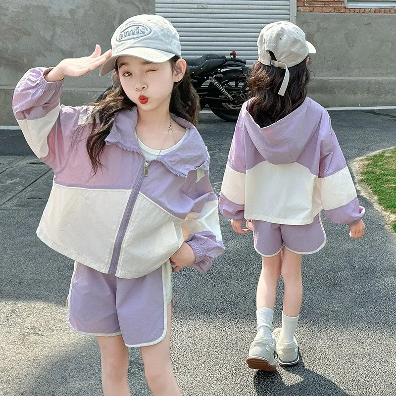 Girls' Sunscreen Clothes Set Summer New Children's Thin Hooded Coat+Shorts 2-piece Set
Girls' Sunscreen Clothes Set Summer New Children's Thin Hooded Coat+Shorts 2-piece Set