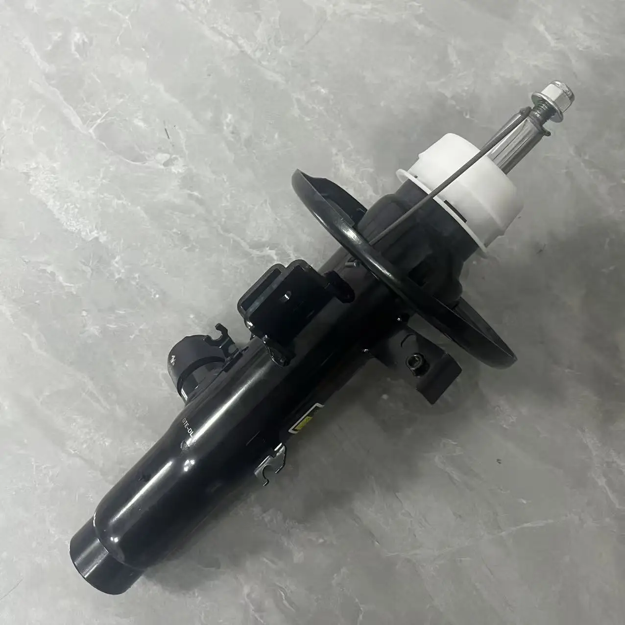 37106898314 Front Right Electronic Control Shock Absorber For BMW 3 Series G20 G28 2WD 4WD 37106895062
37106898314 Front Right Electronic Control Shock Absorber For BMW 3 Series G20 G28 2WD 4WD 37106895062