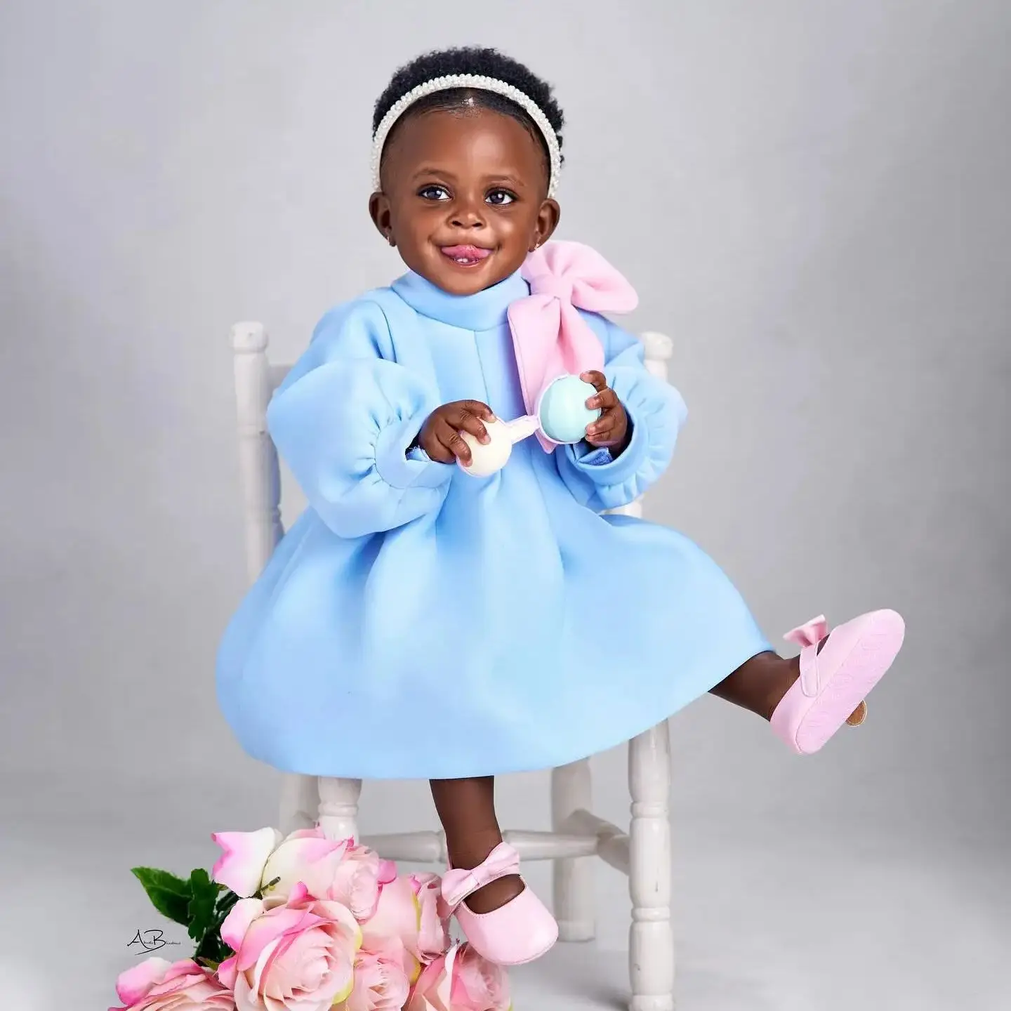 Light Sky Blue Baby Girl's Birthday Party Gowns Customized Flower Girl Dresses for Wedding High Neck Kids First Communion Dress
Light Sky Blue Baby Girl's Birthday Party Gowns Customized Flower Girl Dresses for Wedding High Neck Kids First Communion Dress