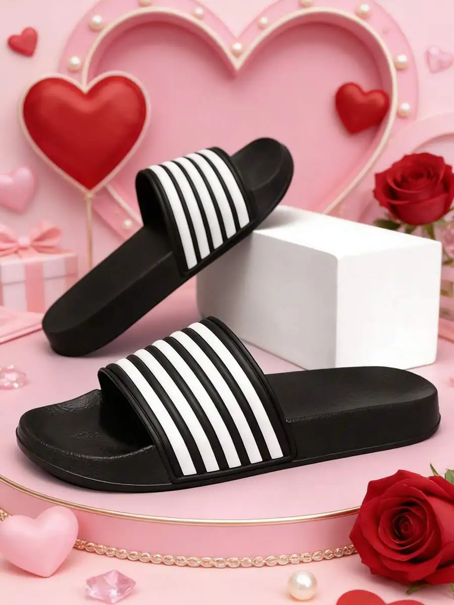 Lightweight Anti-Slip Men's House Slippers Summer Plus Size 36-50 Men's Slippers Comfortable Outdoor
Lightweight Anti-Slip Men's House Slippers Summer Plus Size 36-50 Men's Slippers Comfortable Outdoor