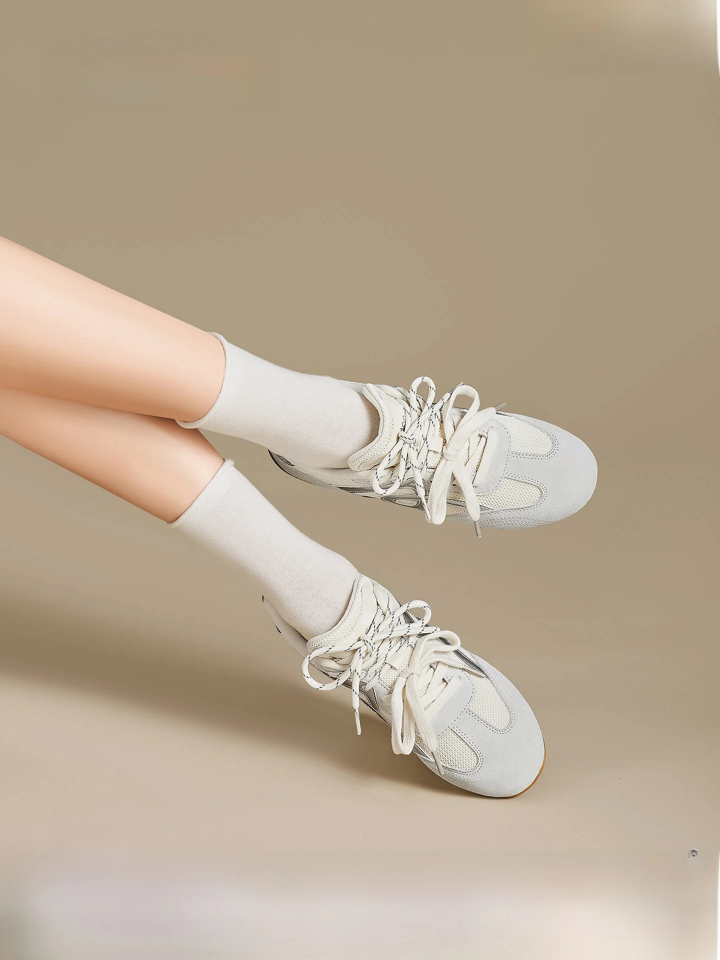 Agsdon Ballet De Xin Women's Sports Shoes Mesh Upper Thick Bottom Casual Sneakers round Toe Rubber Outsole Summer 2026
Agsdon Ballet De Xin Women's Sports Shoes Mesh Upper Thick Bottom Casual Sneakers round Toe Rubber Outsole Summer 2026