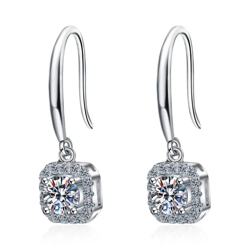 S925 Silver Fashion Mosang Diamond 50cm Square Packaging Earrings Exquisite Craftsmanship Wedding Jewelry Wholesale
S925 Silver Fashion Mosang Diamond 50cm Square Packaging Earrings Exquisite Craftsmanship Wedding Jewelry Wholesale