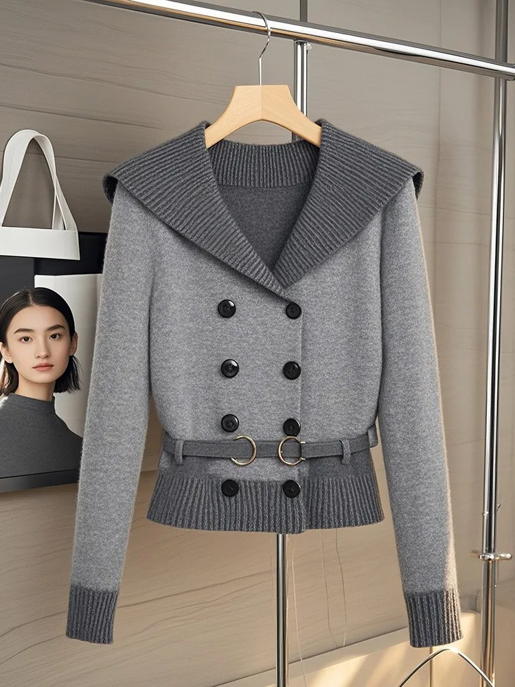 Korean College Style Knitted Sweater With Belt Double Breasted Gray Sailor Collar Top Women's Autumn Long Sleeved Loose Cardigan
Korean College Style Knitted Sweater With Belt Double Breasted Gray Sailor Collar Top Women's Autumn Long Sleeved Loose Cardigan