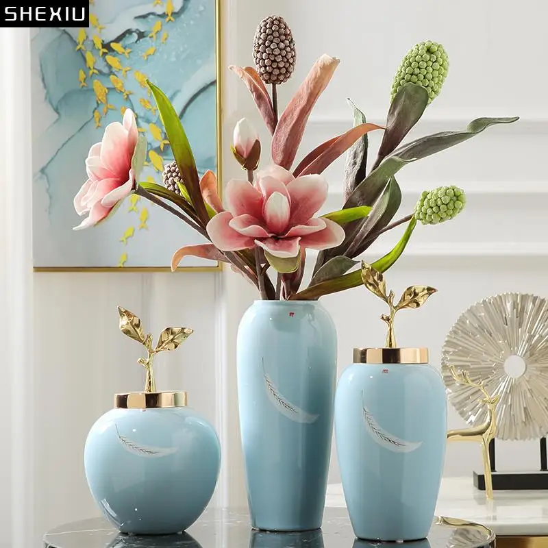 Modern Minimalist Ceramic Vase with Lid Artificial Flower Arrangement Floral Decoration Crafts Creative Desktop Decoration Vase
Modern Minimalist Ceramic Vase with Lid Artificial Flower Arrangement Floral Decoration Crafts Creative Desktop Decoration Vase
