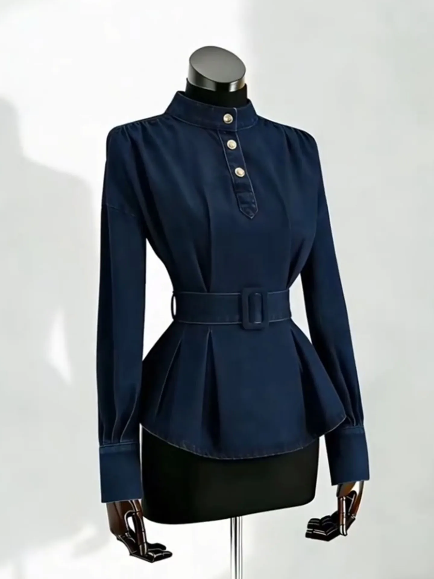 Женская приталенная рубашка Ele Slim Fit с длинным рукавом, воротником-стойкой и завышенной талией, деловой повседневный стиль, элегантная, синяя, весенняя новинка
Женская приталенная рубашка Ele Slim Fit с длинным рукавом, воротником-стойкой и завышенной талией, деловой повседневный стиль, элегантная, синяя, весенняя новинка